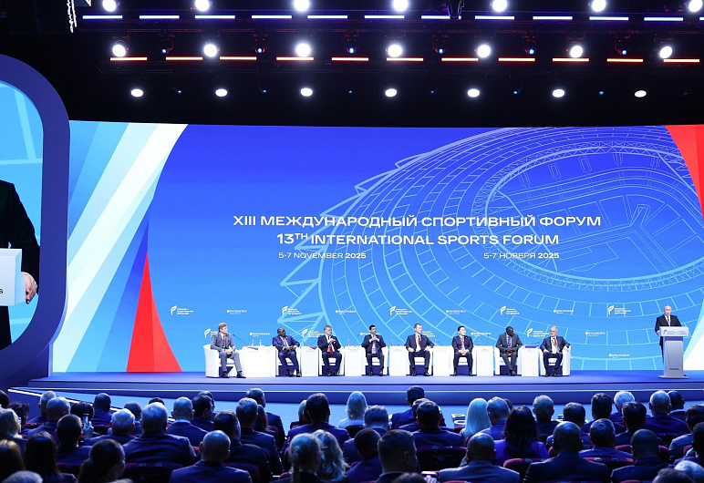 А вы занимаетесь спортом? В Челябинской области около 2 миллионов человек делают это регулярно.